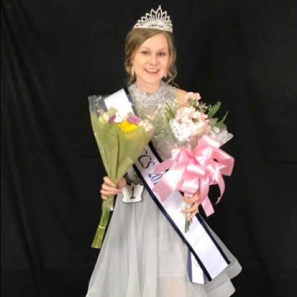 Pageant/Prom dress - Picture 5 of 6